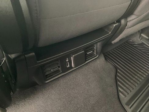 Certified 2024 Chevrolet Silverado 1500 LT image 21