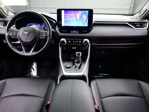 Used 2024 Toyota RAV4 Limited w/ Advanced Technology Package AWD/4WD image 17