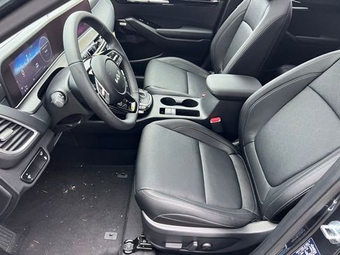Certified 2025 Kia Seltos SX w/ SX Sunroof Package image 13