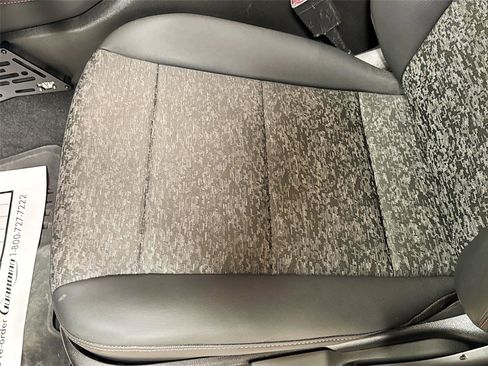 Used 2023 Chevrolet Colorado Z71 image 19