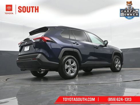 Used 2025 Toyota RAV4 XLE AWD/4WD image 35