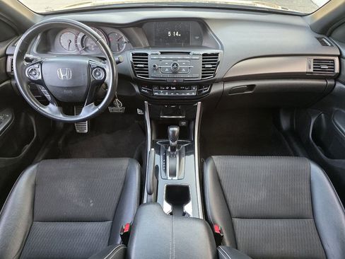 Used 2016 Honda Accord Sport image 8