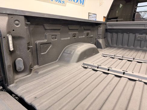 Used 2020 GMC Sierra 2500 SLE image 8