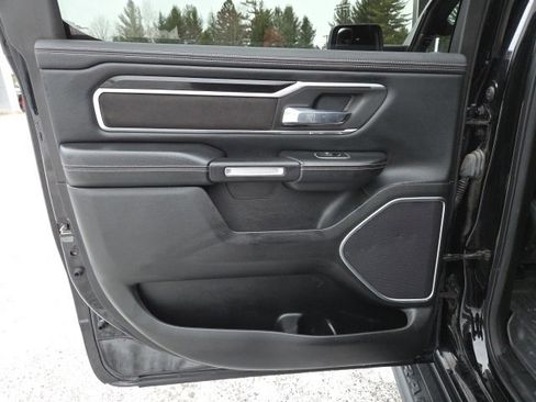 Used 2022 RAM 1500 Laramie w/ Night Edition image 47