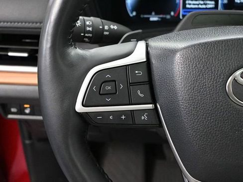Used 2024 Toyota Grand Highlander Platinum image 29