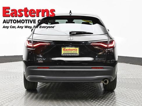 Used 2023 Honda HR-V Sport image 6