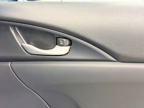 Used 2019 Honda Civic Sport image 30