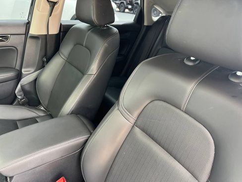 Used 2022 Honda Civic EX-L image 9