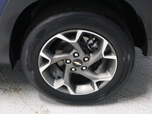 Used 2024 Chevrolet Trax LT image 18