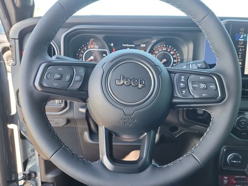 New 2026 Jeep Gladiator Rubicon image 16