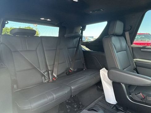 Used 2025 Chevrolet Tahoe RST w/ RST Capability Package AWD/4WD image 14