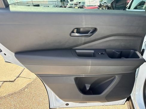 New 2026 Nissan Pathfinder SV AWD/4WD image 33