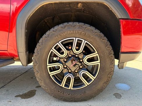 Used 2022 GMC Sierra 2500 AT4 w/ Gooseneck/5TH Wheel Package AWD/4WD image 12
