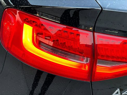 Used 2013 Audi A4 2.0T Premium Plus w/ Premium Plus Pkg image 28