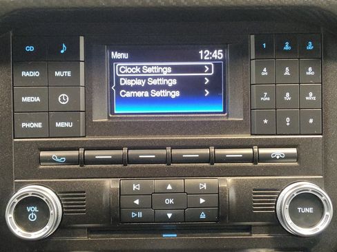 Used 2017 Ford Mustang Coupe RWD image 25