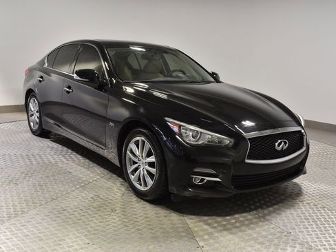 Used 2017 INFINITI Q50 Premium w/ 2.0T Premium Plus Package image 7