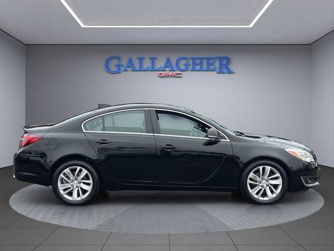 Used 2016 Buick Regal image 3