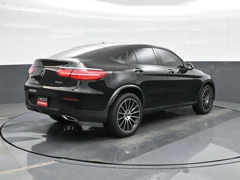 Used 2019 Mercedes-Benz GLC 300 4MATIC Coupe image 7