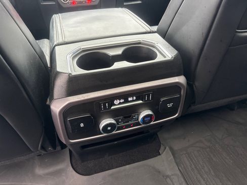 Used 2021 Ford Expedition Platinum image 33