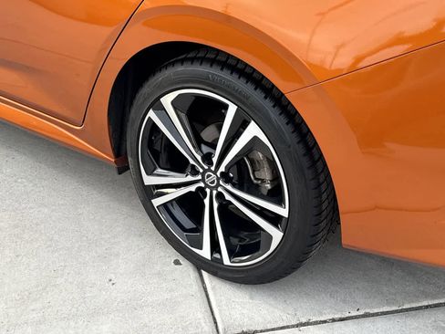 Used 2021 Nissan Sentra SR image 8