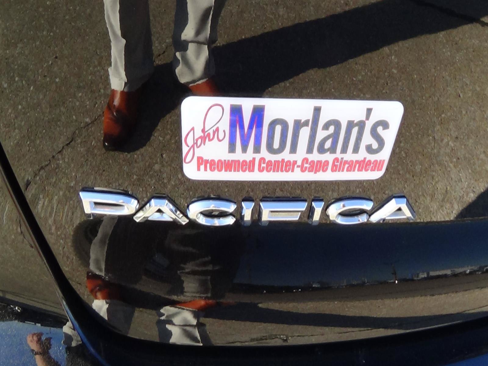 Certified 2025 Chrysler Pacifica Select FWD image 10