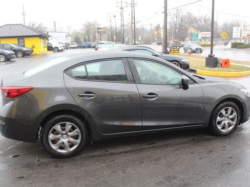 Used 2014 MAZDA MAZDA3 i Sport image 20