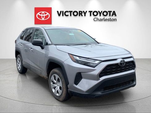 Used 2023 Toyota RAV4 LE image 5