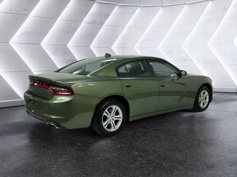 Used 2023 Dodge Charger SXT image 4