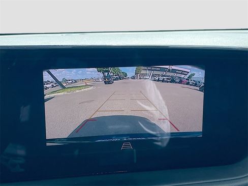 Used 2025 Buick Encore GX Sport Touring w/ Comfort Package image 16