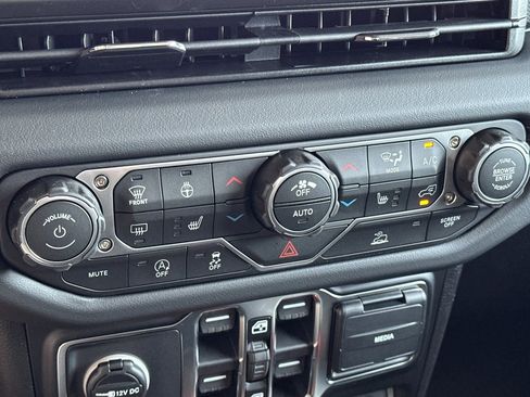 New 2026 Jeep Wrangler Unlimited Rubicon image 21