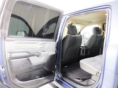 Used 2019 RAM 1500 Big Horn image 17