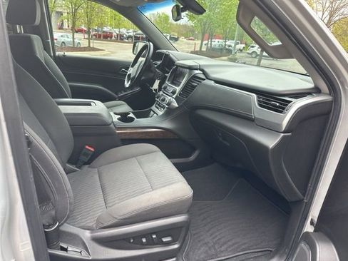 Used 2019 Chevrolet Tahoe LS AWD/4WD image 29