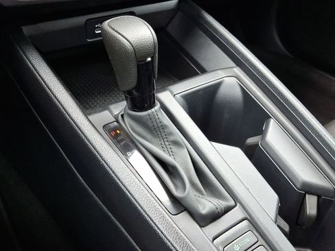 Used 2024 Honda Accord EX image 21