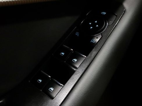 Certified 2025 Ford Explorer Active AWD/4WD image 28