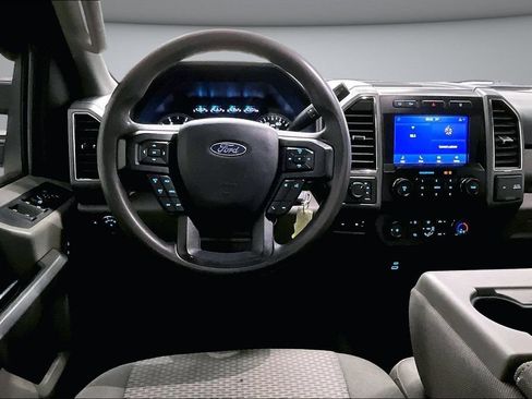 Used 2020 Ford F250 XLT AWD/4WD image 9
