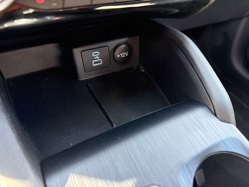 Used 2022 Ford Escape SE w/ Convenience Package image 40