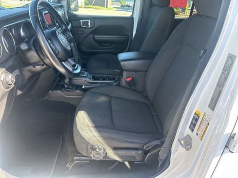 Used 2021 Jeep Wrangler Unlimited Sport AWD/4WD image 11