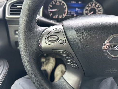 Used 2020 Nissan Murano S image 22