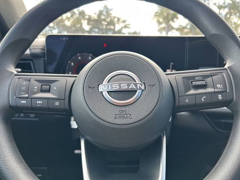 New 2026 Nissan Kicks SV w/ SV Premium Package FWD image 23