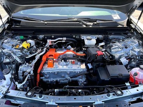 New 2026 Cadillac Lyriq Sport image 17