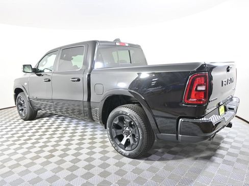 Used 2026 RAM 1500 Big Horn AWD/4WD image 4