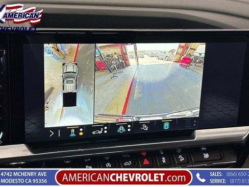 Used 2023 GMC Sierra 1500 SLT w/ SLT Premium Plus Package AWD/4WD image 28