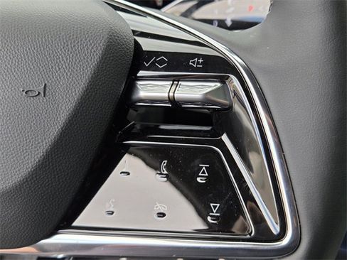 New 2026 Cadillac Optiq Sport 2 image 23