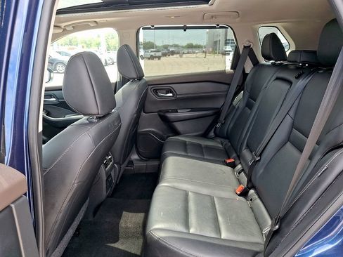 Used 2023 Nissan Rogue SL w/ SL Premium Package AWD/4WD image 10