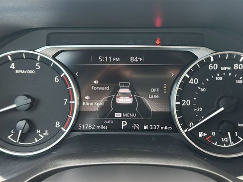 Used 2025 Nissan Rogue SV AWD/4WD image 2