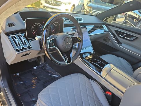 Certified 2025 Mercedes-Benz S 580 4MATIC Sedan image 16