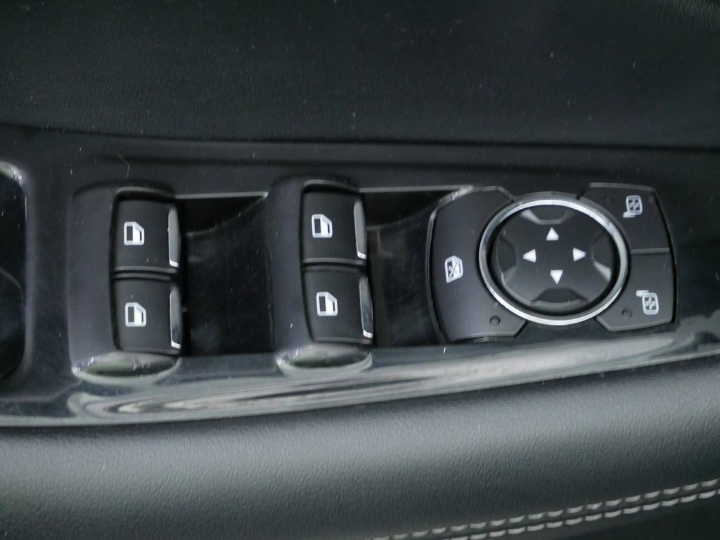 Used 2018 Ford Edge Sport w/ Equipment Group 401A AWD/4WD image 21