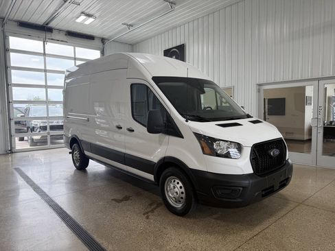 Used 2022 Ford Transit 250 148 High Roof AWD image 7