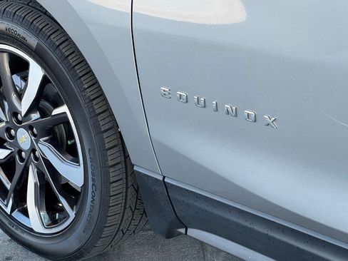 Used 2023 Chevrolet Equinox Premier image 5