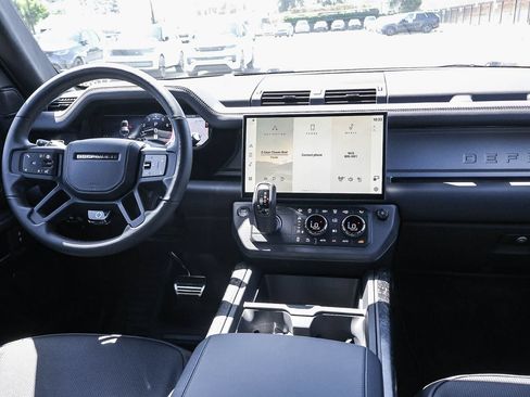 New 2026 Land Rover Defender 110 AWD/4WD image 21